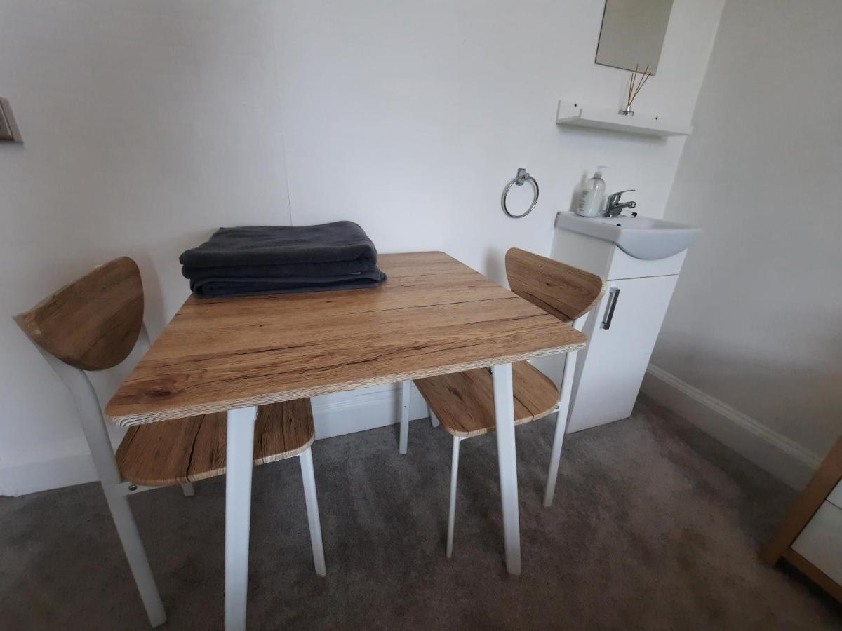 Dawlish Lawn View Apartment Ruang foto